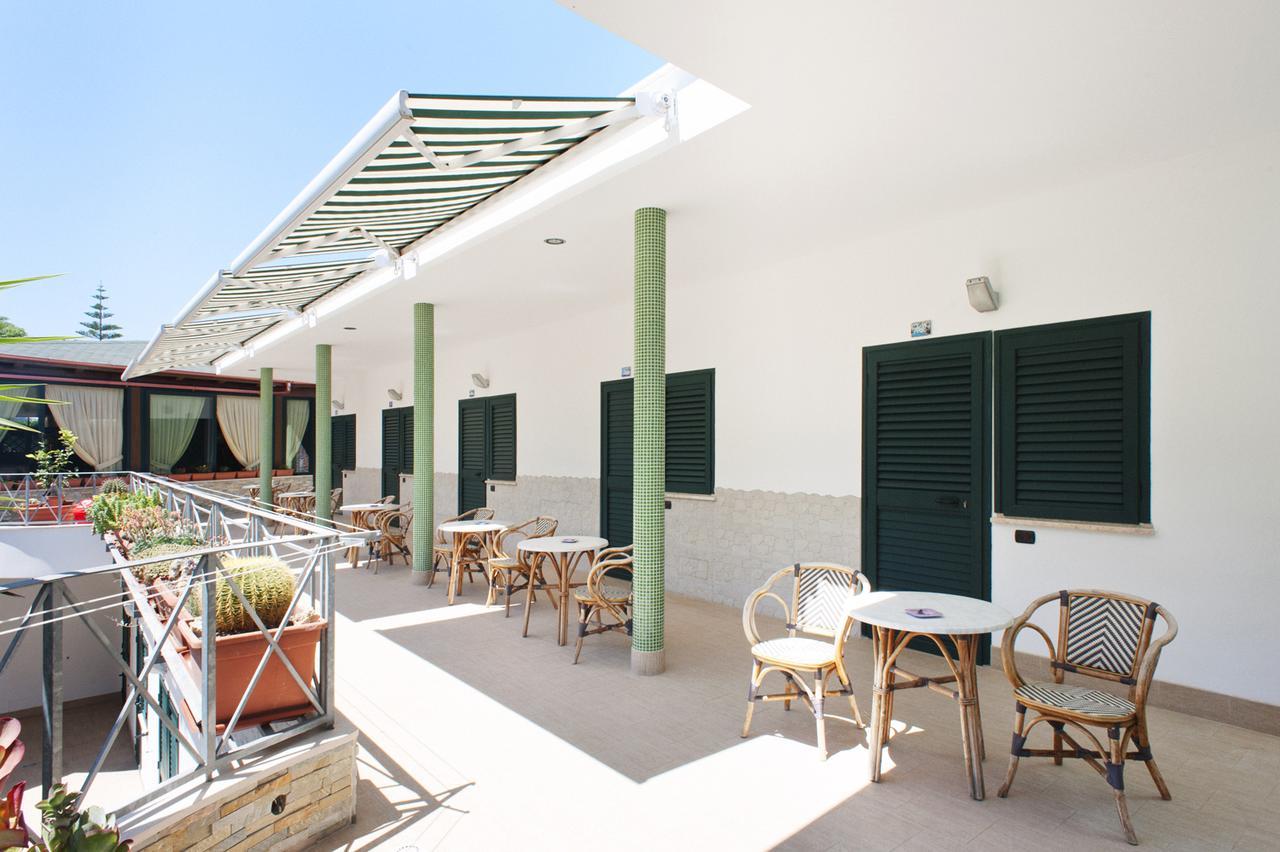Hotel La Tramontana San Domino Exteriör bild