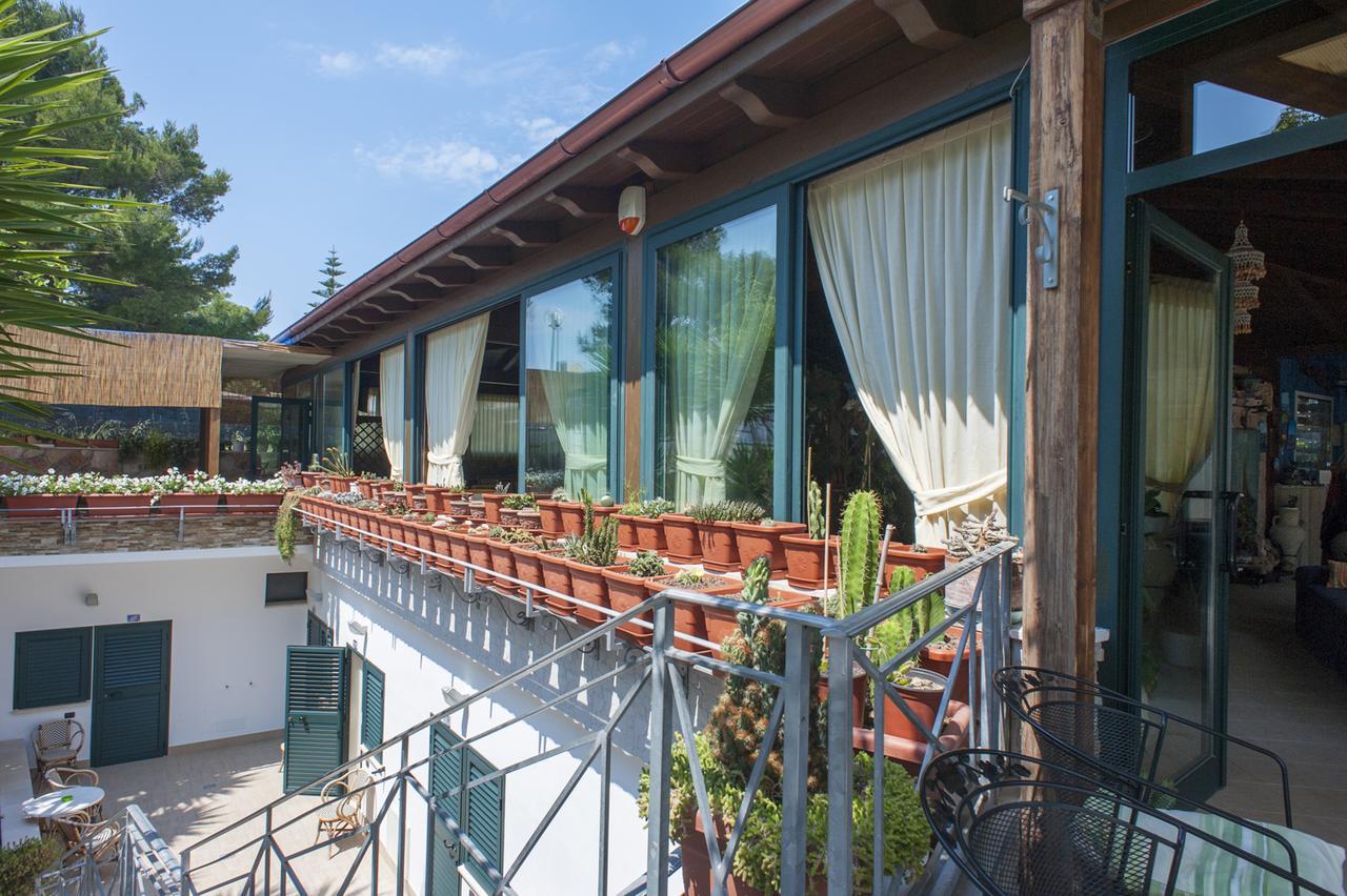 Hotel La Tramontana San Domino Exteriör bild